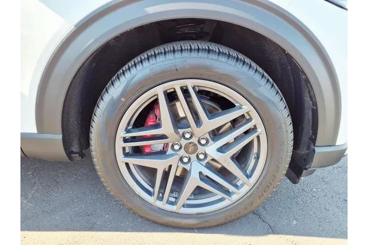 $38987 : Ford Explorer 2025 AWD ST-Li image 9