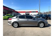 2018 Optima LX Auto en Lexington