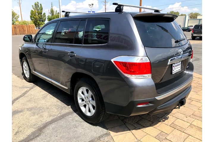 $12647 : 2013 Highlander Sport 4D SUV image 5