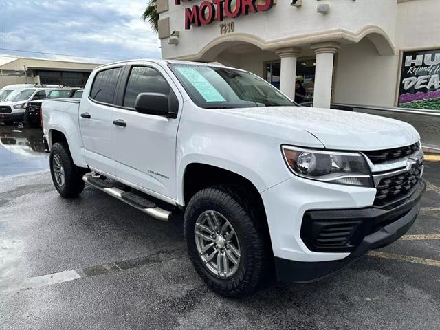 $28995 : Pre-Owned 2021 Colorado Crew image 4