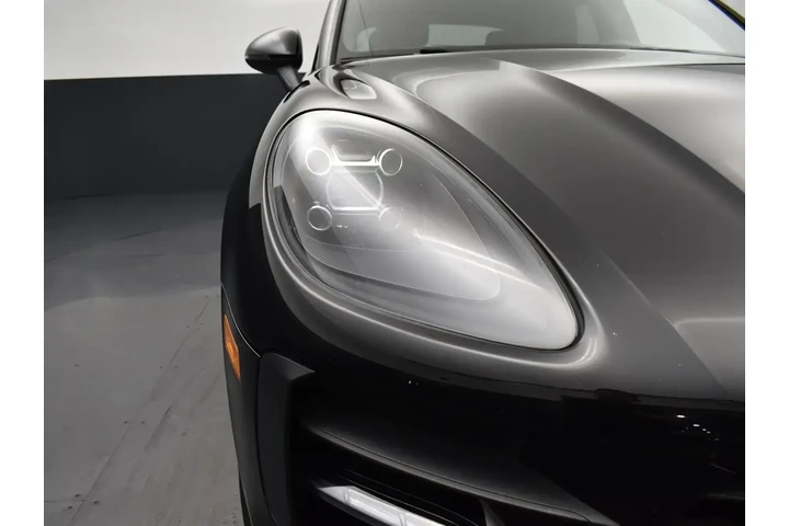 $25952 : Porsche Macan 2020 AWD 4dr S image 7