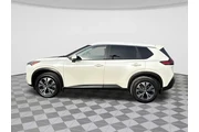 $23998 : Nissan Rogue 2023 AWD SV 4dr thumbnail