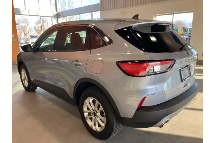 $20595 : Ford Escape 2022 AWD SE 4dr image 7