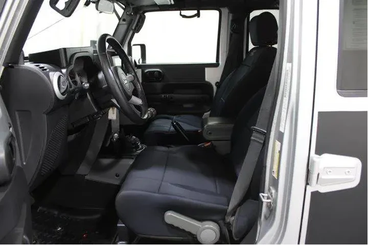 $17982 : Jeep Wrangler Unlimited 2008 image 3