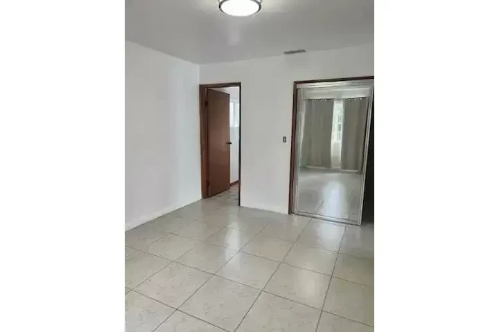 $4500 : HAZ REALIDAD TU SUEÑO image 1