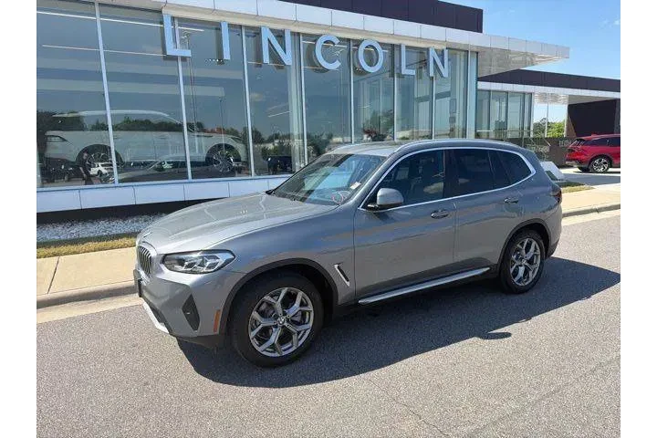 $39465 : BMW X3 2023 AWD xDrive30i 4d image 2