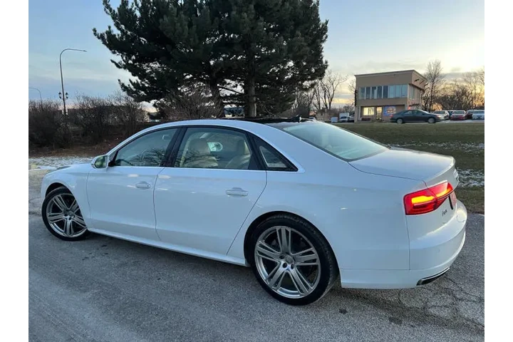 $20997 : 2016 A8 L 4.0T quattro Sport image 5