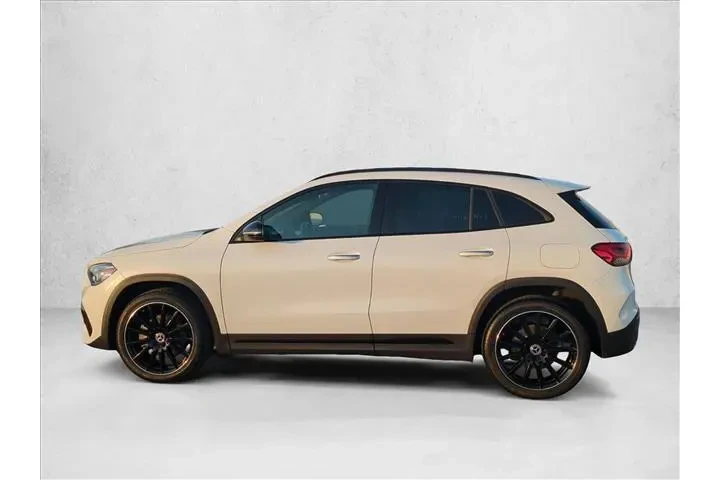 $27135 : Mercedes-Benz GLA 2023 GLA 2 image 9