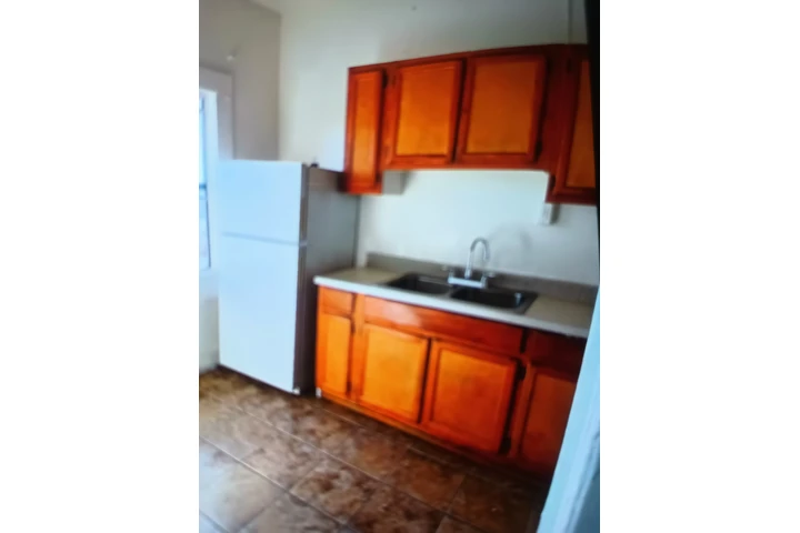 $1400 : Estudios en renta 90017 image 3