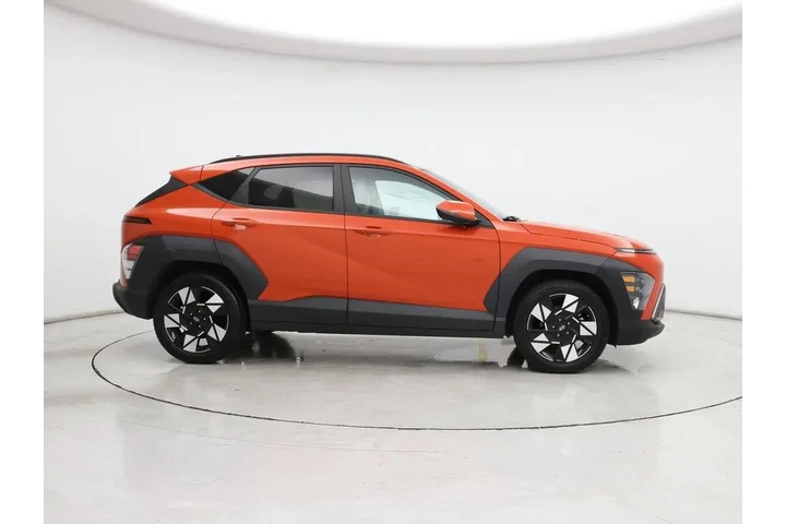 $20998 : Hyundai KONA 2024 SEL 4dr Cr image 7