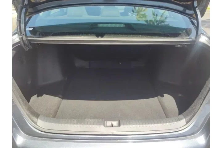 $24895 : Honda Accord 2024 LX 4dr Sed image 4