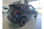 $25999 : Jeep Renegade 2023 4x4 Trail thumbnail