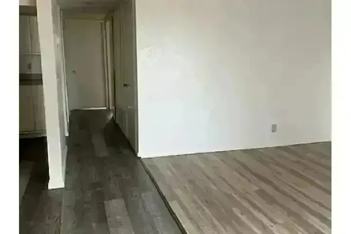 FALLBROOK APARTAMENTO image 3