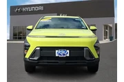 $24999 : Hyundai KONA 2024 AWD SEL 4d thumbnail