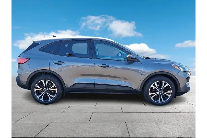 $18997 : Ford Escape 2022 AWD SE 4dr image 7