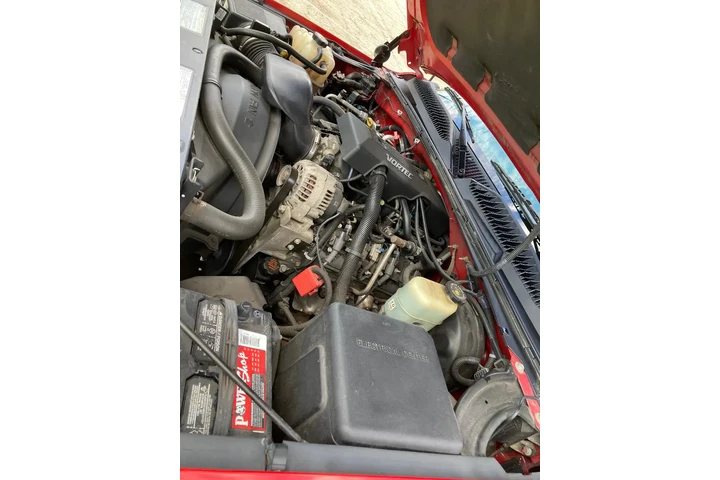 $11500 : Chevy Silverado Truck image 5