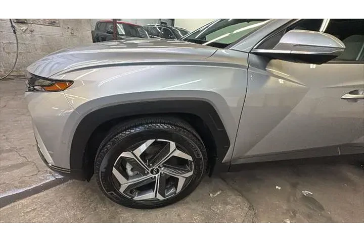 $25662 : Hyundai TUCSON 2023 AWD Limi image 9