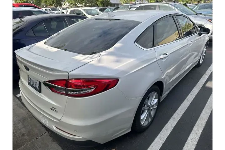 $18995 : Ford Fusion Hybrid 2020 SE 4 image 3