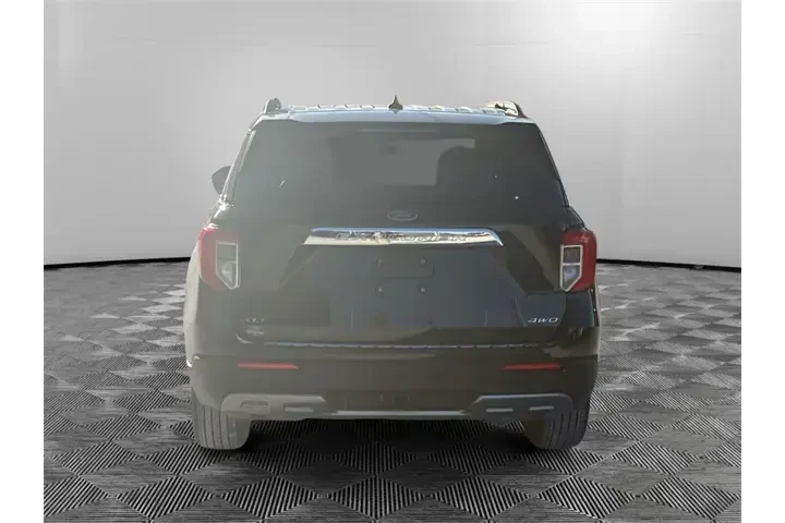 $26216 : Ford Explorer 2022 AWD XLT 4 image 4