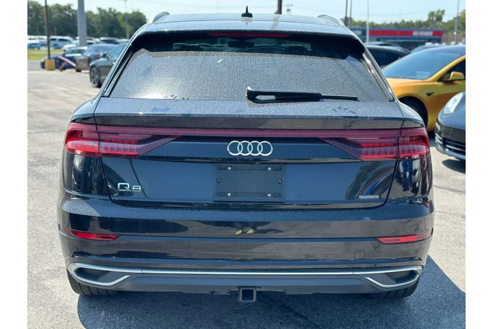 2019 AUDI Q8 PRESTIGE SPORT U image 9