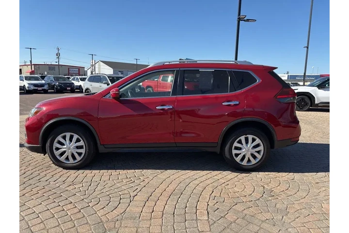 $9470 : 2017 Rogue S image 8