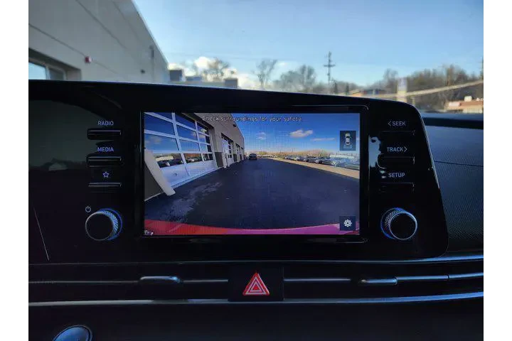 $16546 : Hyundai ELANTRA 2022 SEL 4dr image 6