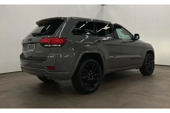 $20300 : Jeep Grand Cherokee 2020 4x4 image 5