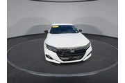 $23899 : Honda Accord 2022 Sport 4dr thumbnail