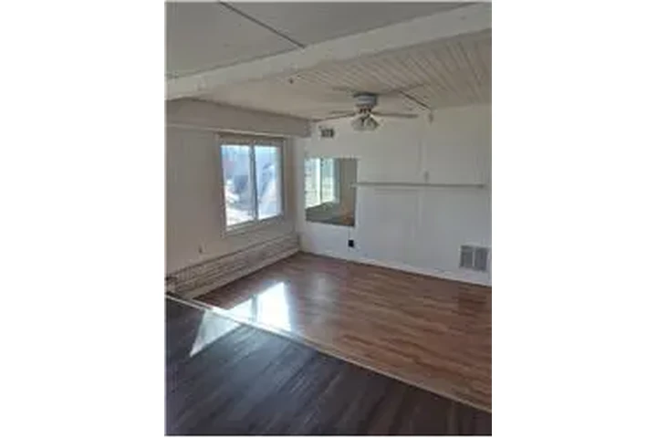 $2250 : Rental property with 4 bedro image 8