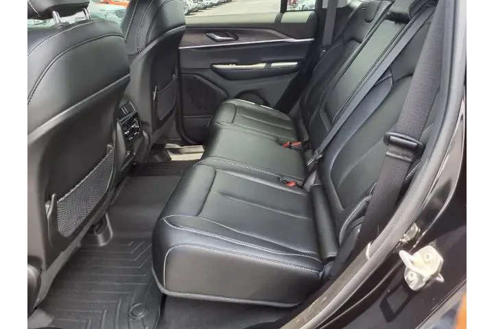 $36900 : Jeep Grand Cherokee 2024 4x2 image 8