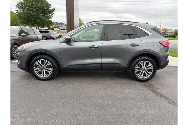 $21078 : Ford Escape 2021 AWD SEL 4dr image 4