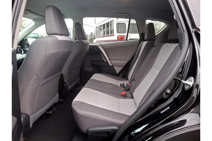 $11900 : 2013 RAV4 AWD 4dr LE (Natl) image 10