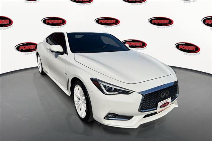 $20895 : Used 2017 Q60 2.0t Premium AW image 9