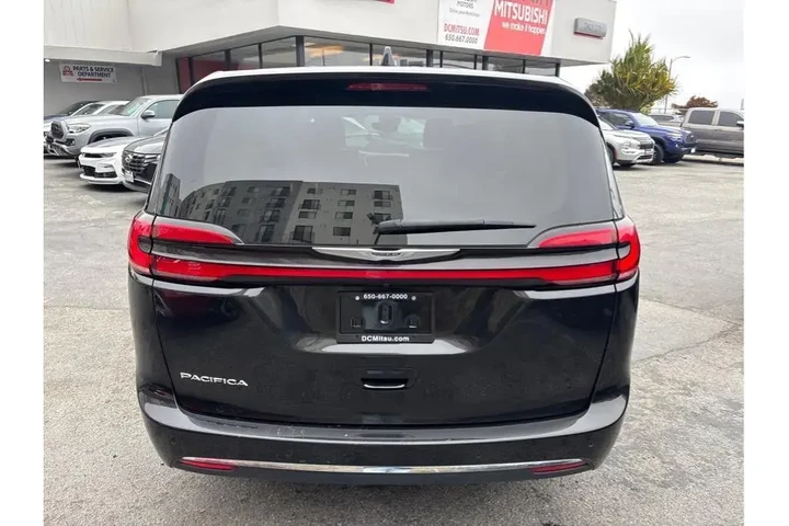 $21988 : Chrysler Pacifica 2023 Touri image 6