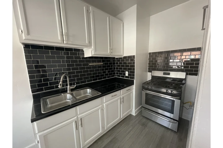 $1495 : Studio en Renta image 5