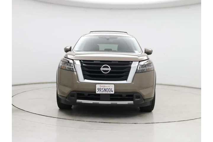 $38998 : Nissan Pathfinder 2024 Plati image 5