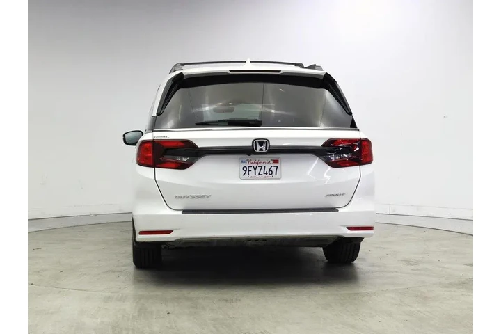 $35998 : Honda Odyssey 2023 Sport 4dr image 6