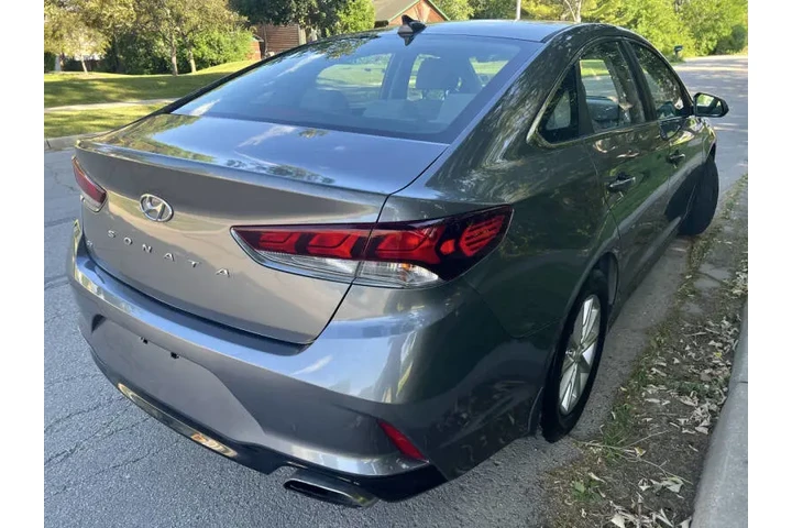 $11997 : 2018 Sonata SE image 7