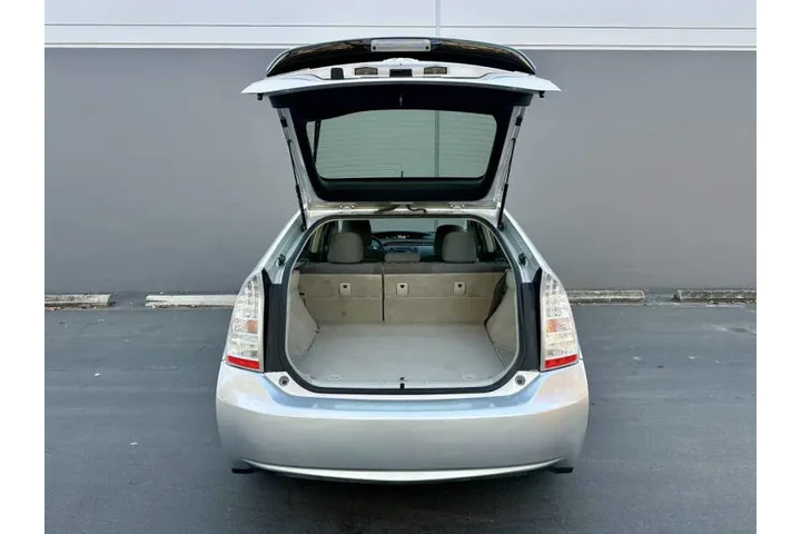 $10940 : 2011 Prius image 10