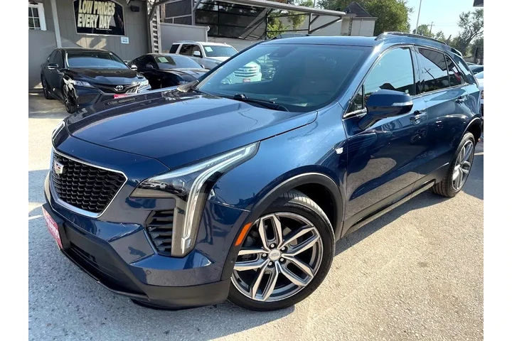 2019 XT4 FWD 4dr Sport image 1