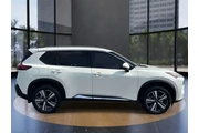 $28995 : Nissan Rogue 2023 Platinum 4 thumbnail