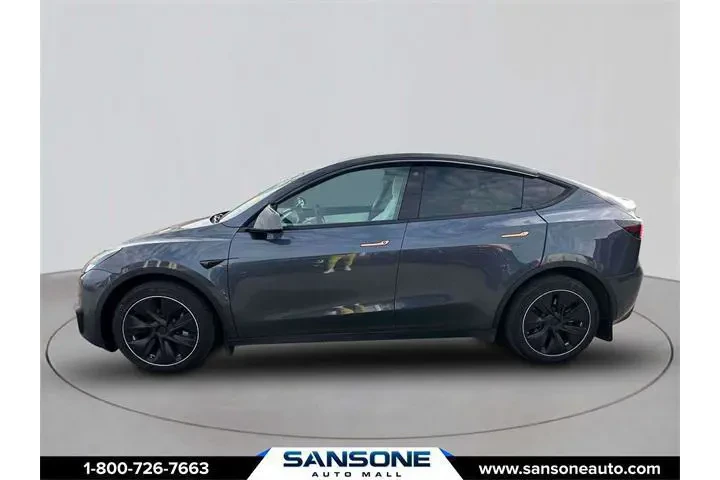 $25959 : Tesla Model Y 2022 AWD Long image 3