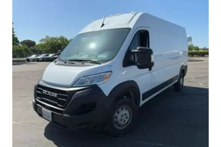 $32950 : Ram ProMaster 2023 2500 159 image 1