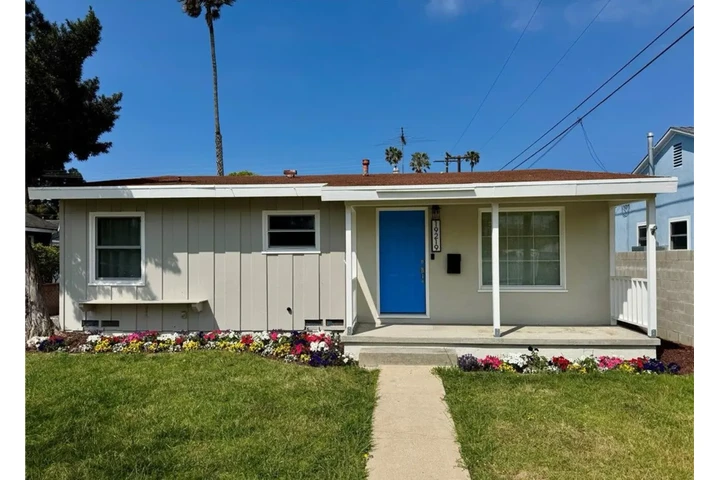 $1800 : Single Residence image 5