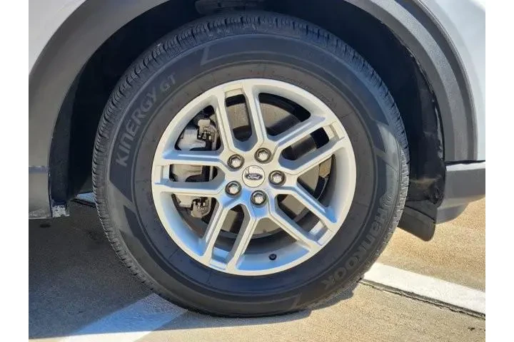 $39517 : Ford Explorer 2025 Active 4d image 10