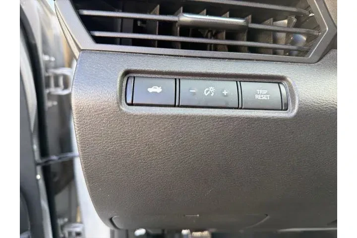 $22962 : Nissan Altima 2024 2.5 SR 4d image 10