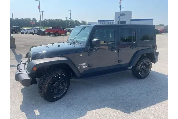 $17500 : Jeep Wrangler JK Unlimited 2 image 5