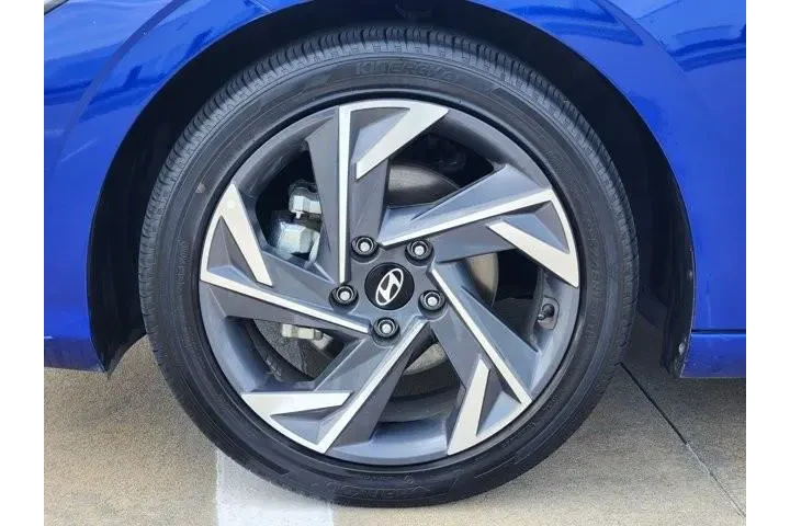 $22628 : Hyundai ELANTRA 2025 SEL Con image 10