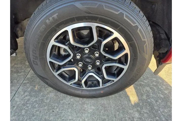 $35981 : Ford F-150 2022 4x2 XLT 4dr image 8