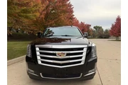 $23997 : 2015 Escalade Luxury thumbnail